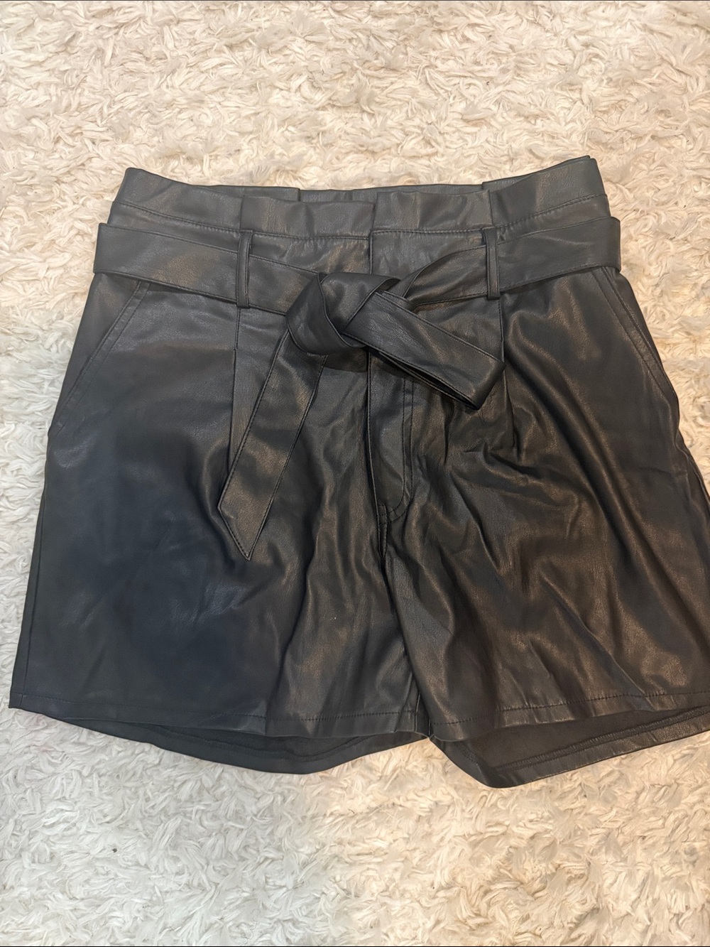 sofia by sofia vergara Black Faux Leather Tie-Waist High-Rise Shorts